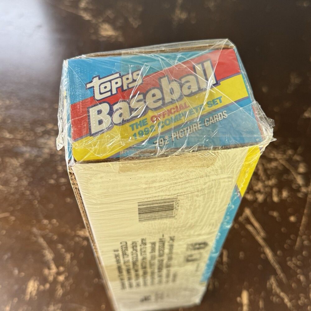 1992 Topps Series 1 & 2 MLB Baseball Complete Factory SetSealed With 10 Gold - Picture 5 of 6
